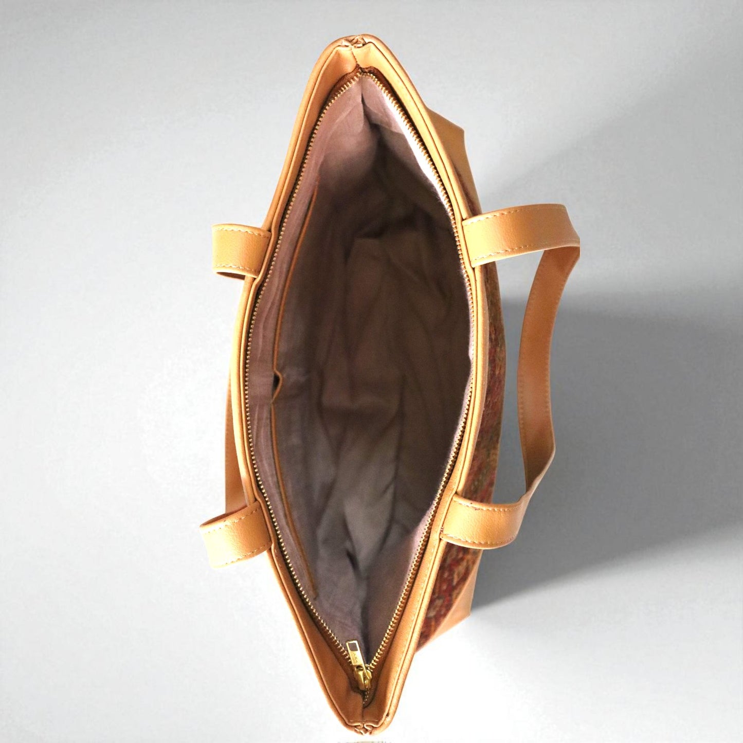 Vajra Kalamkari Dhurrie Bag