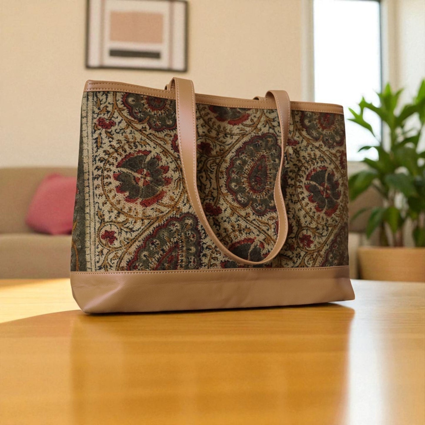 Neha Kalamkari Dhurrie Bag