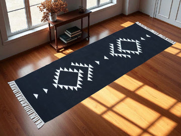 Black Diamond Dhurrie Runner 2x6 Feet.