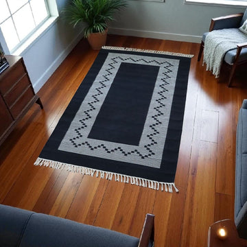 Black & White Seema Dhurrie