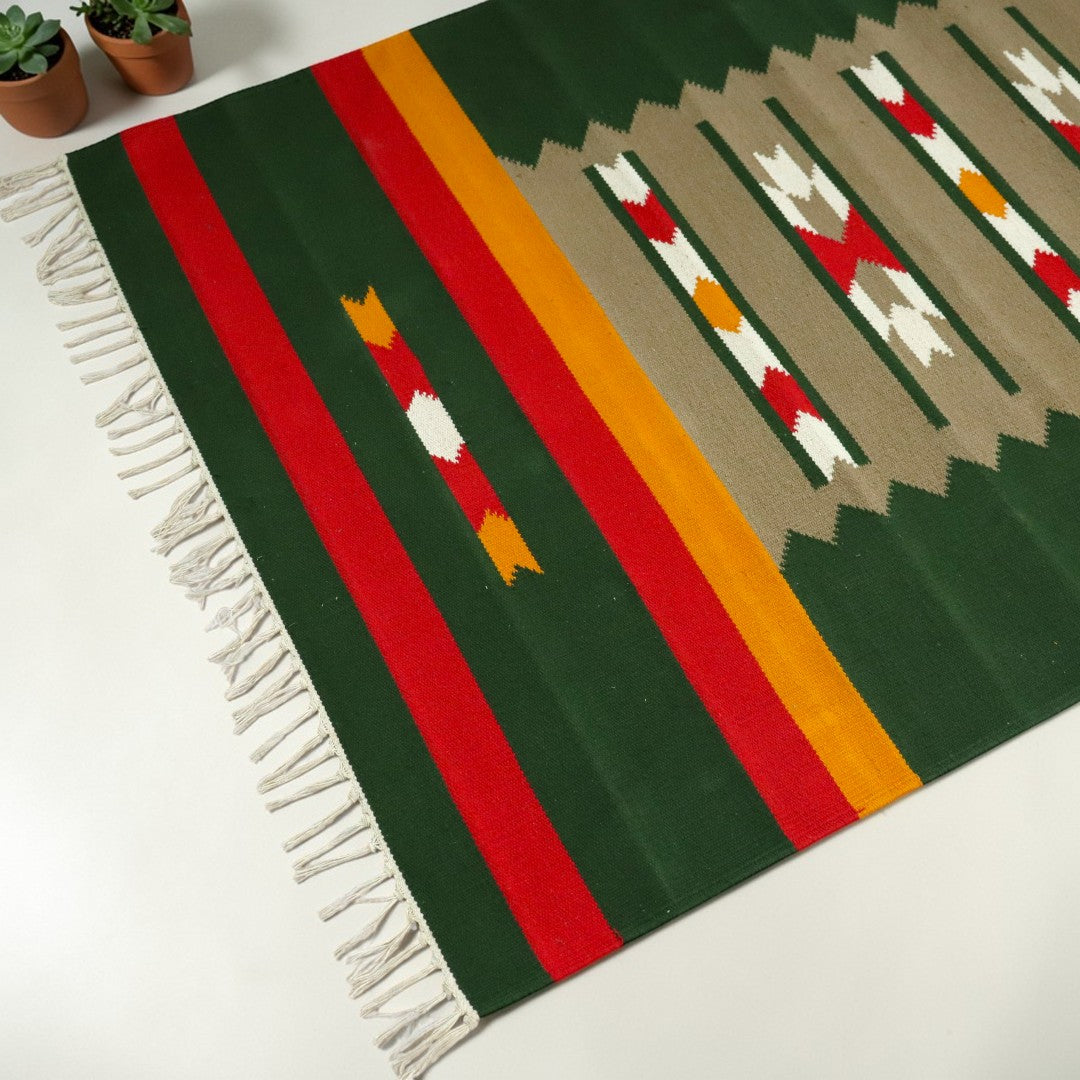 Vaja Green Woven Cotton Rug(Dhurrie)