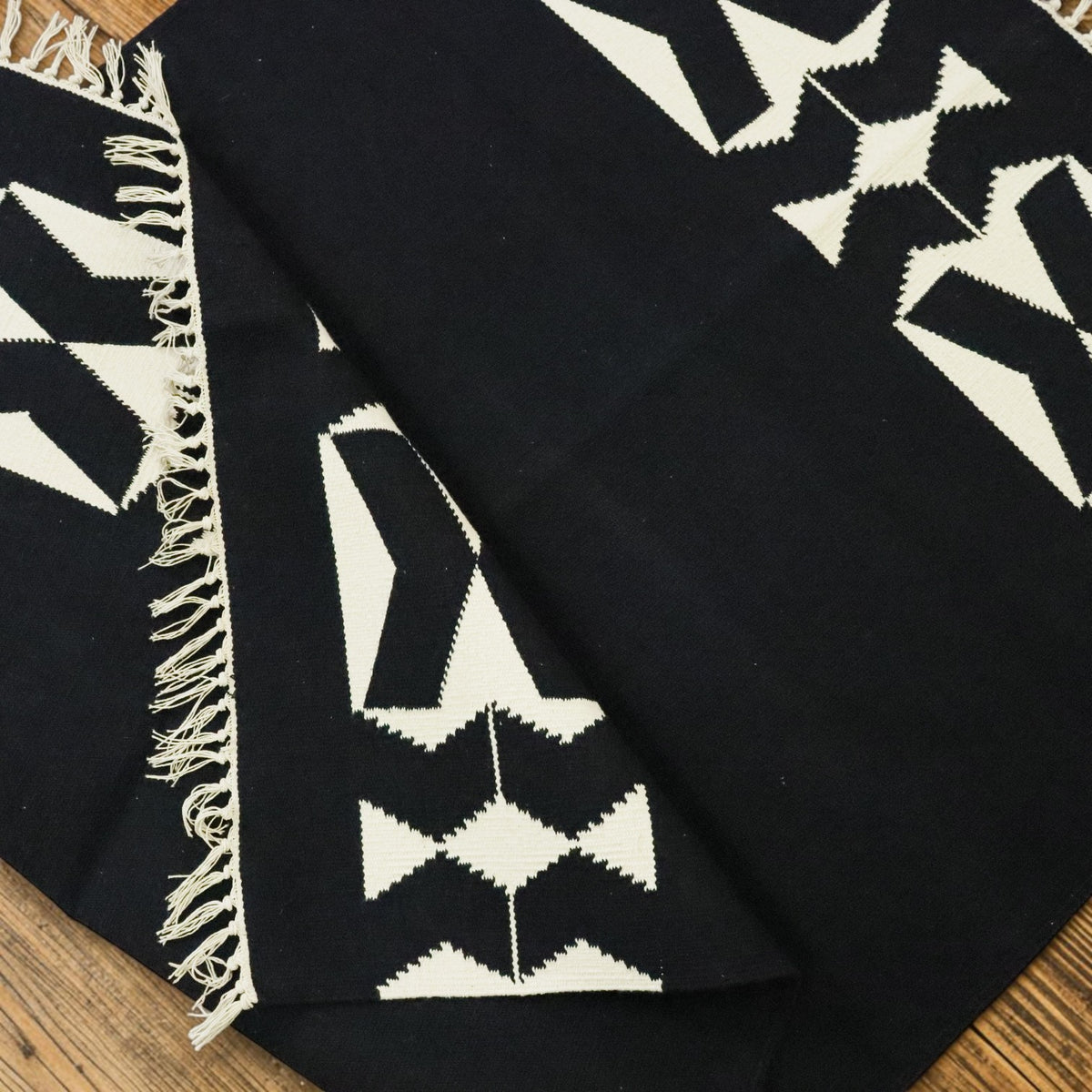 Black & White Pari Cotton Handwoven Dhurrie