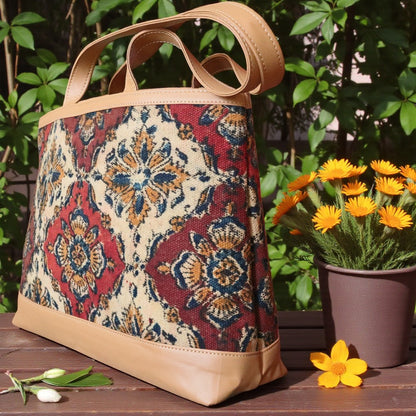 Boota Kalamkari  Daily Use Dhurrie bag