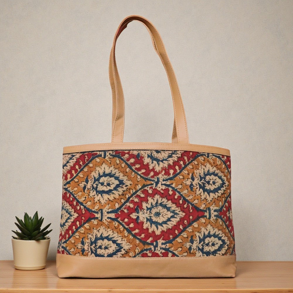 Navya Kalamkari Daily use Dhurrie bag