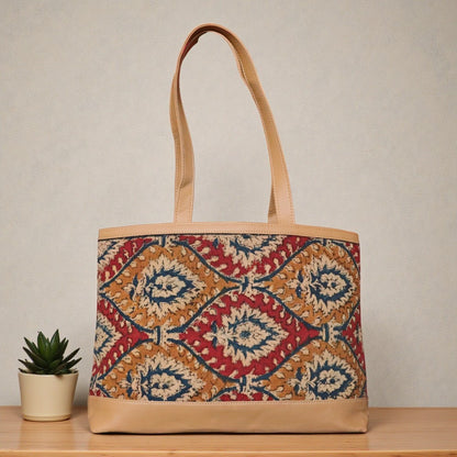 Navya Kalamkari Daily use Dhurrie bag