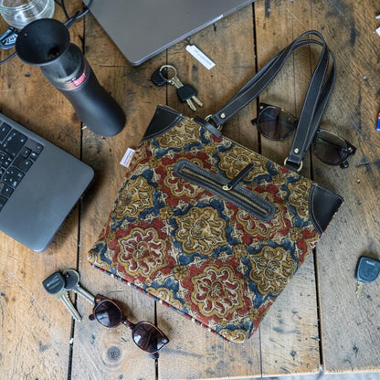 Kalamkari raga Kalamkari Dhurrie  Tote Bag