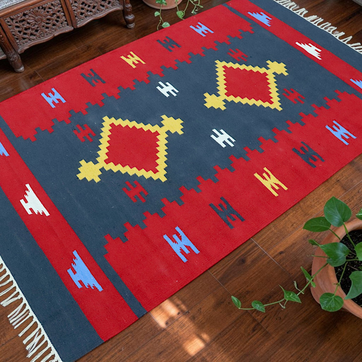 Grey red Woven Cotton Dhurrie