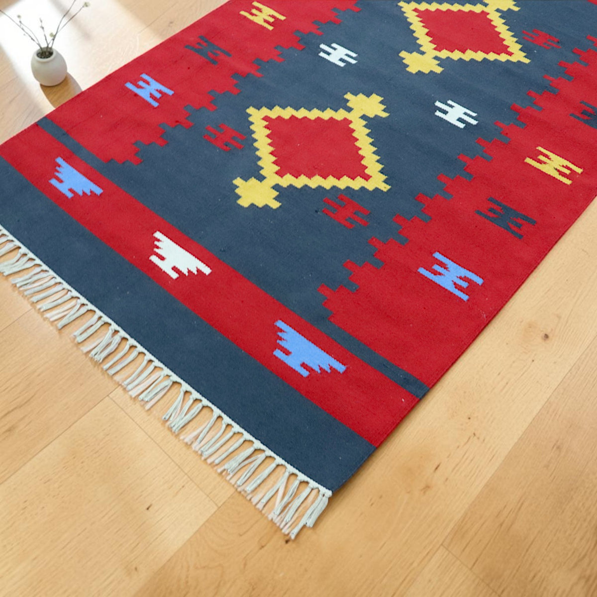 Grey red Woven Cotton Dhurrie